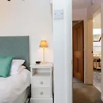 School Casa de Férias