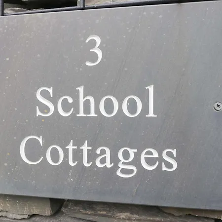 Holiday home School *